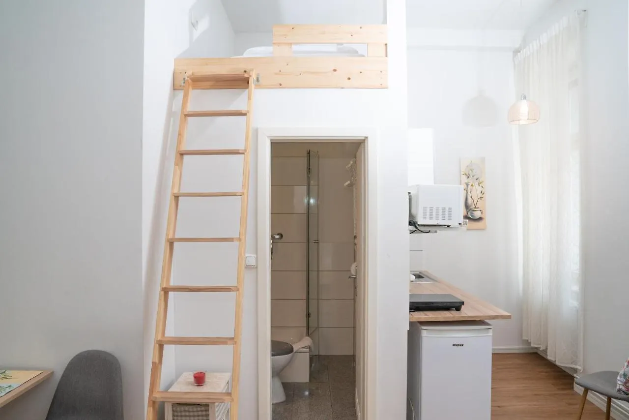 City Studio Apartment In Friedrichshain Berlín