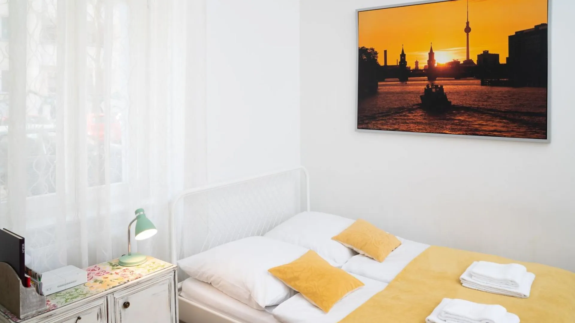 City Studio Apartment In Friedrichshain Berlín